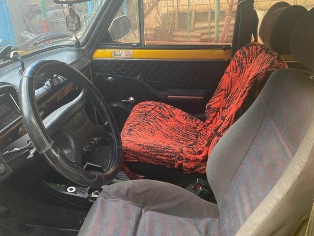 Желтый ВАЗ 2102, объемом двигателя 1.5 л и пробегом 230 тыс. км за 650 $, фото 2 на Automoto.ua