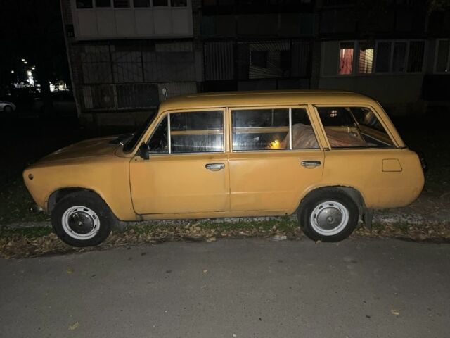 Жовтий ВАЗ 2102, об'ємом двигуна 1.3 л та пробігом 200 тис. км за 400 $, фото 2 на Automoto.ua