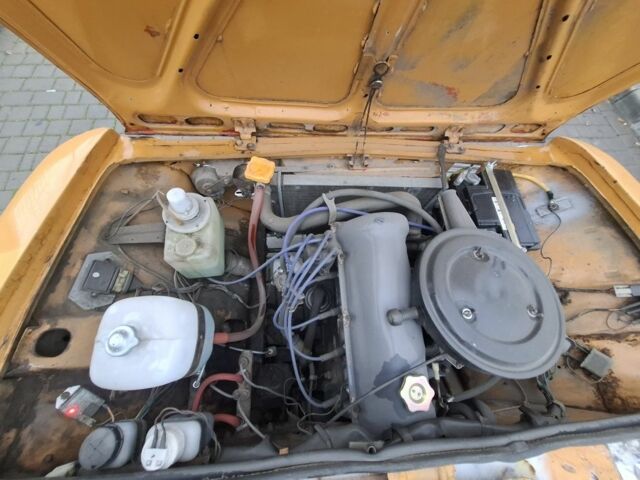 Желтый ВАЗ 2102, объемом двигателя 1.6 л и пробегом 40 тыс. км за 950 $, фото 16 на Automoto.ua