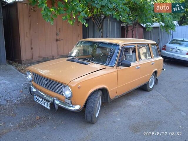 Жовтий ВАЗ 2102, об'ємом двигуна 1.2 л та пробігом 160 тис. км за 1600 $, фото 3 на Automoto.ua