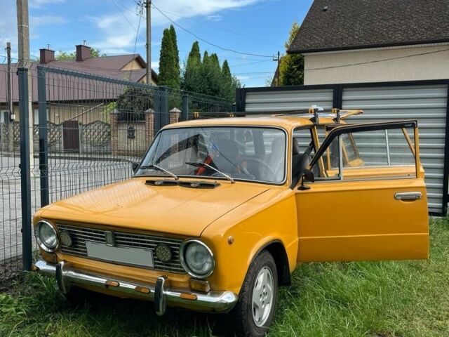 Желтый ВАЗ 2102, объемом двигателя 0 л и пробегом 150 тыс. км за 713 $, фото 1 на Automoto.ua