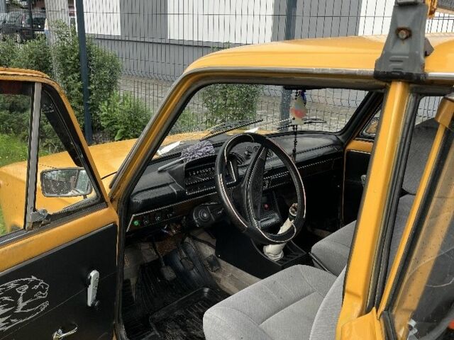 Желтый ВАЗ 2102, объемом двигателя 0 л и пробегом 150 тыс. км за 713 $, фото 4 на Automoto.ua