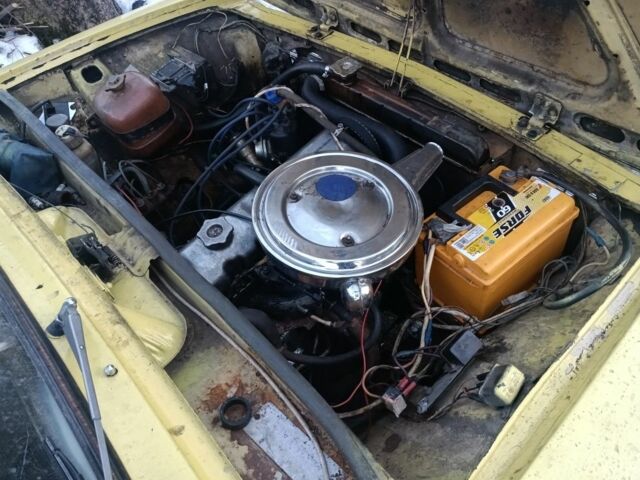 Желтый ВАЗ 2102, объемом двигателя 0 л и пробегом 45 тыс. км за 569 $, фото 7 на Automoto.ua