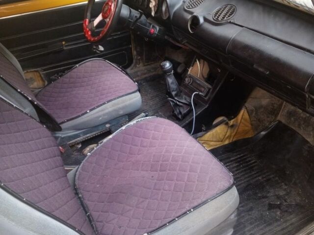 Жовтий ВАЗ 2102, об'ємом двигуна 1.2 л та пробігом 300 тис. км за 573 $, фото 5 на Automoto.ua