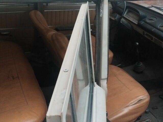 Серый ВАЗ 2102, объемом двигателя 1 л и пробегом 1000 тыс. км за 721 $, фото 2 на Automoto.ua