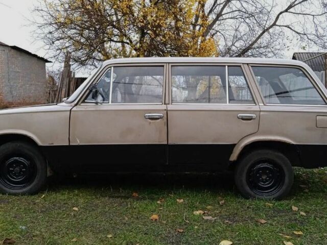 Сірий ВАЗ 2102, об'ємом двигуна 1.5 л та пробігом 198 тис. км за 425 $, фото 2 на Automoto.ua