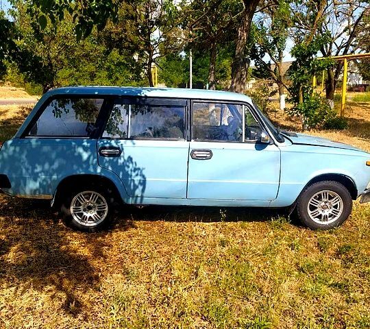 Синий ВАЗ 2102, объемом двигателя 1.3 л и пробегом 100 тыс. км за 950 $, фото 1 на Automoto.ua