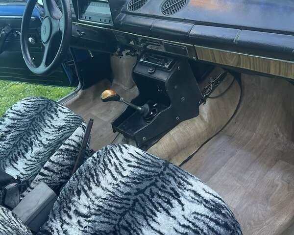 Синий ВАЗ 2102, объемом двигателя 1.5 л и пробегом 300 тыс. км за 400 $, фото 1 на Automoto.ua