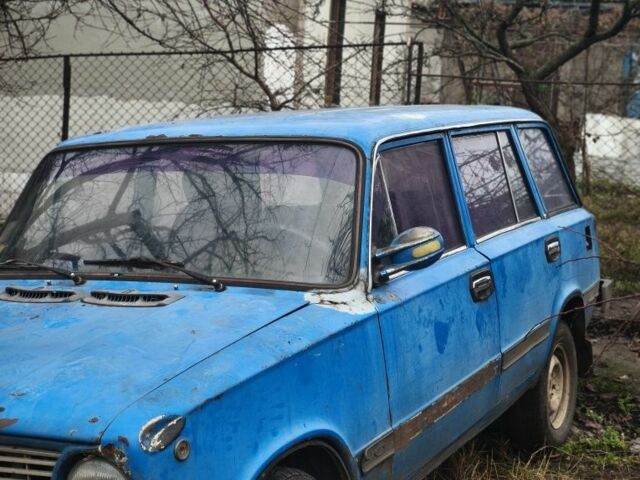 Синий ВАЗ 2102, объемом двигателя 1.3 л и пробегом 111 тыс. км за 379 $, фото 2 на Automoto.ua