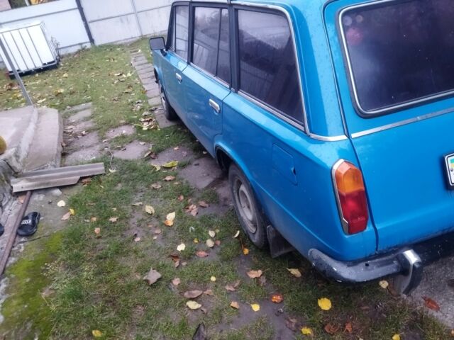 ВАЗ 2102 1975 в Черкассах на Automoto.ua Синий ВАЗ 2102, объемом двигателя 0 л и пробегом 165 тыс. км за 1000 $, фото 2 на Automoto.ua