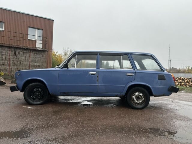 Синий ВАЗ 2102, объемом двигателя 1.2 л и пробегом 125 тыс. км за 623 $, фото 2 на Automoto.ua
