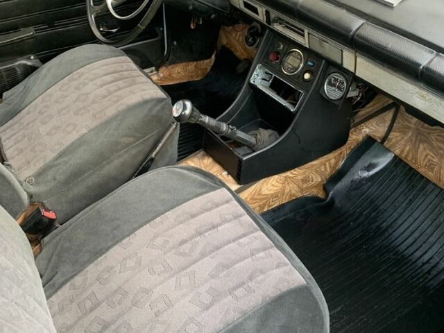 Синий ВАЗ 2102, объемом двигателя 0 л и пробегом 173 тыс. км за 1400 $, фото 5 на Automoto.ua