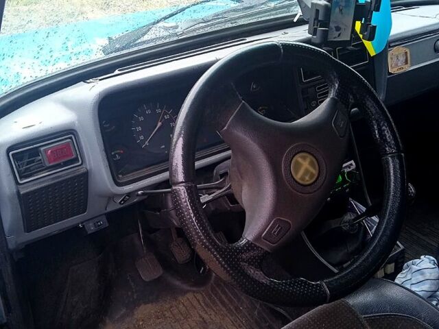 Синий ВАЗ 2102, объемом двигателя 1.6 л и пробегом 83 тыс. км за 700 $, фото 2 на Automoto.ua