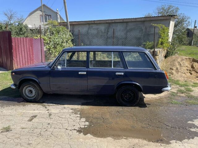 Синий ВАЗ 2102, объемом двигателя 1.6 л и пробегом 2 тыс. км за 592 $, фото 4 на Automoto.ua