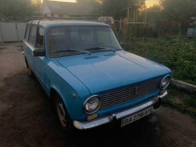 Синий ВАЗ 2102, объемом двигателя 1.3 л и пробегом 500 тыс. км за 500 $, фото 1 на Automoto.ua