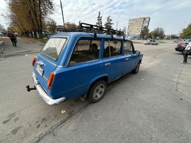 Синий ВАЗ 2102, объемом двигателя 1.3 л и пробегом 200 тыс. км за 650 $, фото 2 на Automoto.ua