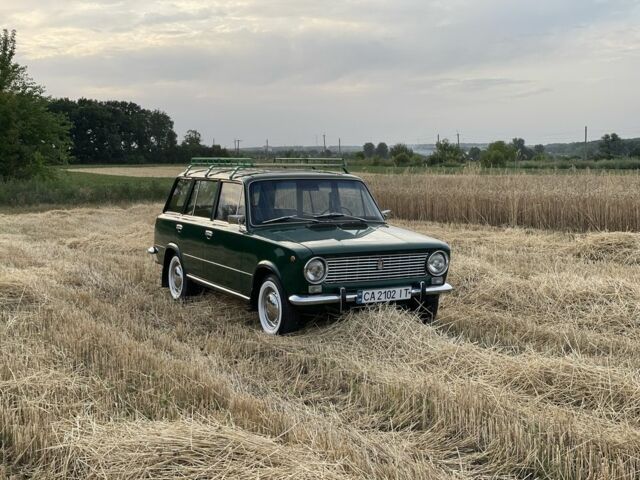 ВАЗ 2102 1977 в Каменке на Automoto.ua Зеленый ВАЗ 2102, объемом двигателя 0 л и пробегом 100 тыс. км за 7500 $, фото 10 на Automoto.ua