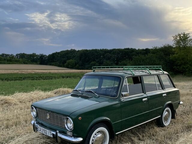 ВАЗ 2102 1977 в Каменке на Automoto.ua Зеленый ВАЗ 2102, объемом двигателя 0 л и пробегом 100 тыс. км за 7500 $, фото 4 на Automoto.ua