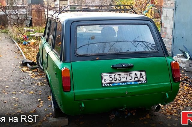 Зеленый ВАЗ 2102, объемом двигателя 1.6 л и пробегом 300 тыс. км за 850 $, фото 2 на Automoto.ua