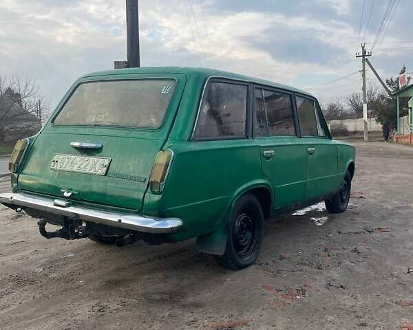 Зеленый ВАЗ 2102, объемом двигателя 1.5 л и пробегом 55 тыс. км за 350 $, фото 2 на Automoto.ua