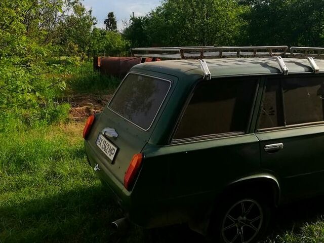 Зеленый ВАЗ 2102, объемом двигателя 1.2 л и пробегом 0 тыс. км за 1000 $, фото 2 на Automoto.ua