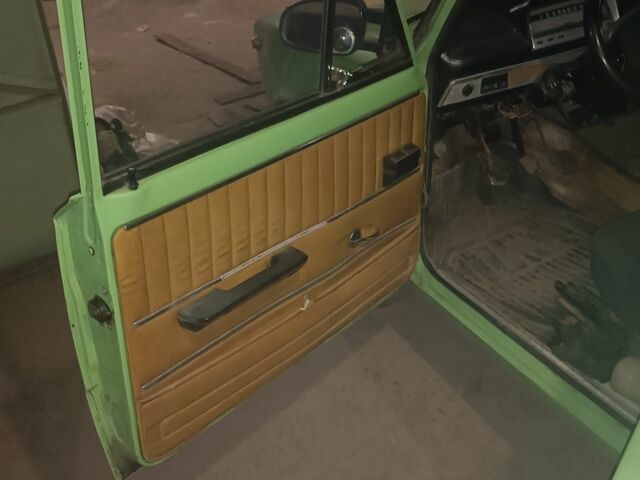 Зеленый ВАЗ 2102, объемом двигателя 0 л и пробегом 3 тыс. км за 2105 $, фото 10 на Automoto.ua