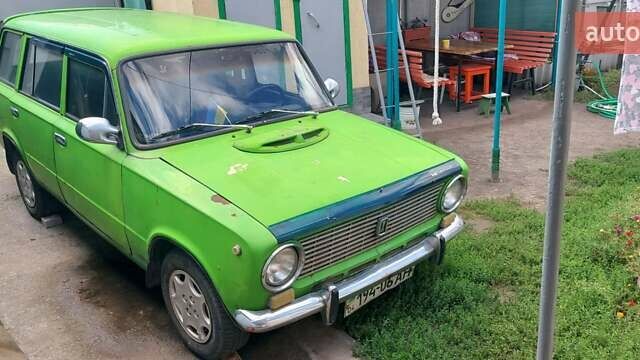 Зеленый ВАЗ 2102, объемом двигателя 1.5 л и пробегом 300 тыс. км за 450 $, фото 4 на Automoto.ua