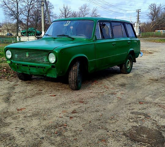 Зелений ВАЗ 2102, об'ємом двигуна 1.5 л та пробігом 0 тис. км за 400 $, фото 1 на Automoto.ua