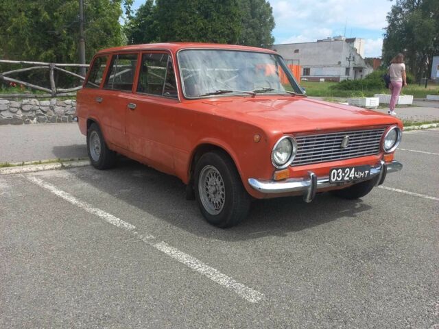 Оранжевый ВАЗ 2102, объемом двигателя 1.2 л и пробегом 140 тыс. км за 800 $, фото 3 на Automoto.ua