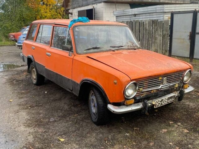 Оранжевый ВАЗ 2102, объемом двигателя 1.3 л и пробегом 150 тыс. км за 360 $, фото 1 на Automoto.ua