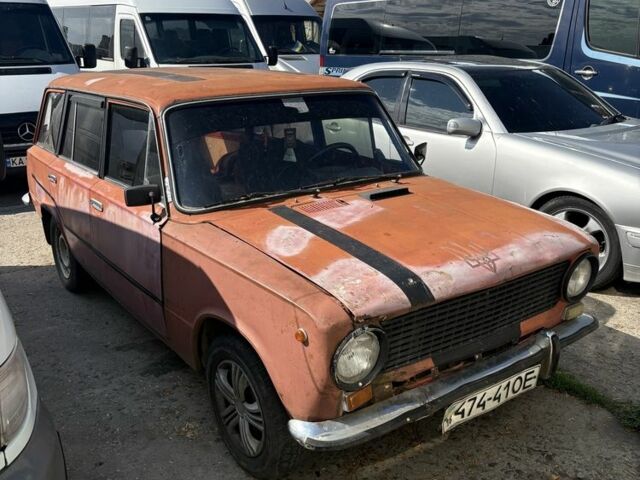 Оранжевый ВАЗ 2102, объемом двигателя 1.2 л и пробегом 100 тыс. км за 550 $, фото 2 на Automoto.ua
