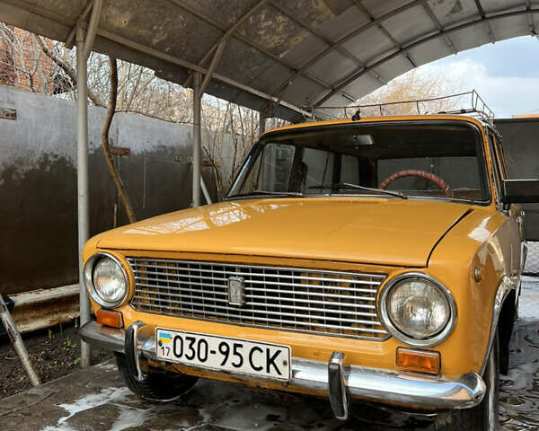 Оранжевый ВАЗ 2102, объемом двигателя 1.2 л и пробегом 105 тыс. км за 1150 $, фото 2 на Automoto.ua