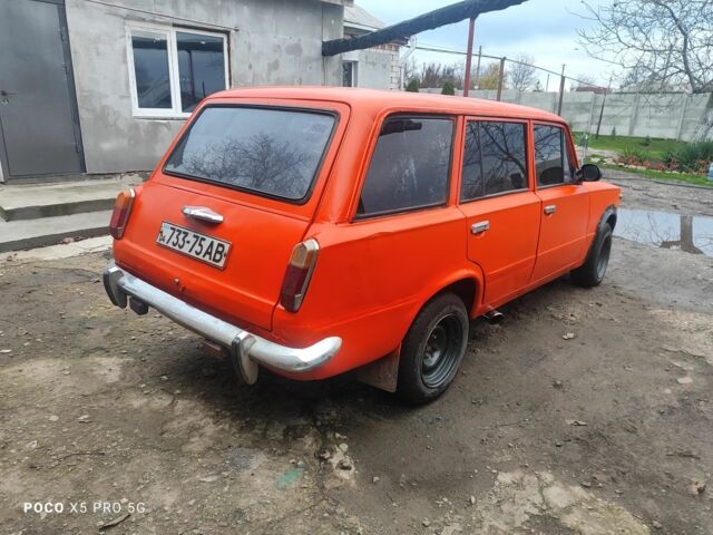 Оранжевый ВАЗ 2102, объемом двигателя 1.7 л и пробегом 340 тыс. км за 476 $, фото 5 на Automoto.ua