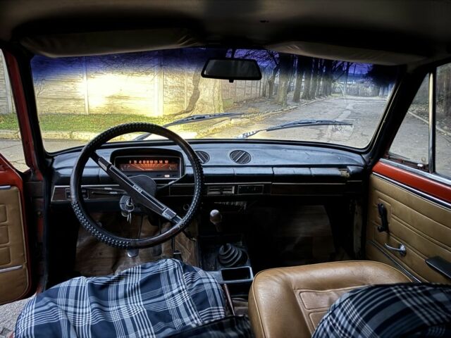 Оранжевый ВАЗ 2102, объемом двигателя 0 л и пробегом 5 тыс. км за 591 $, фото 4 на Automoto.ua