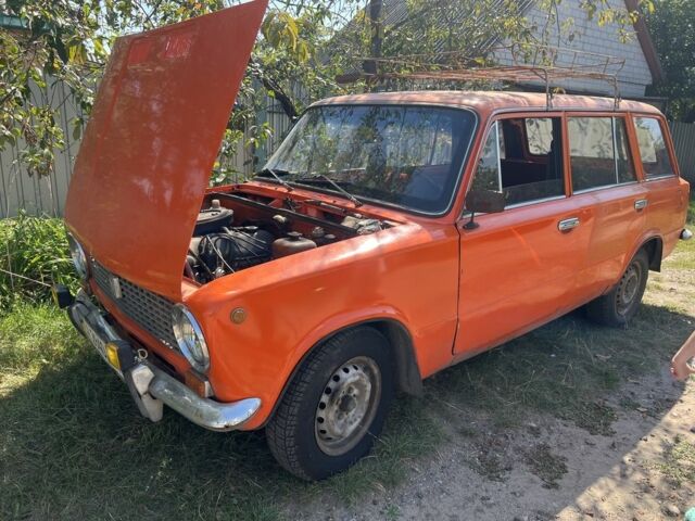 Оранжевый ВАЗ 2102, объемом двигателя 1.2 л и пробегом 42 тыс. км за 700 $, фото 6 на Automoto.ua