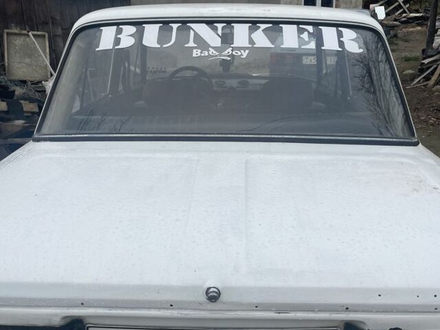 Белый ВАЗ 2103, объемом двигателя 1.3 л и пробегом 320 тыс. км за 477 $, фото 1 на Automoto.ua