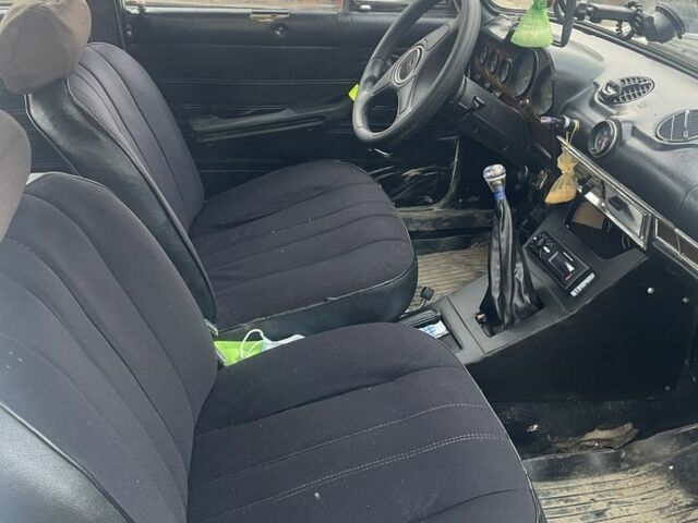 Белый ВАЗ 2103, объемом двигателя 1.3 л и пробегом 320 тыс. км за 477 $, фото 5 на Automoto.ua