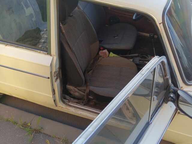 Білий ВАЗ 2103, об'ємом двигуна 1.5 л та пробігом 67 тис. км за 725 $, фото 14 на Automoto.ua