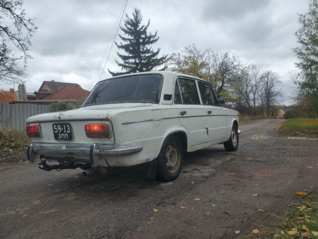 Белый ВАЗ 2103, объемом двигателя 1.5 л и пробегом 25 тыс. км за 358 $, фото 7 на Automoto.ua