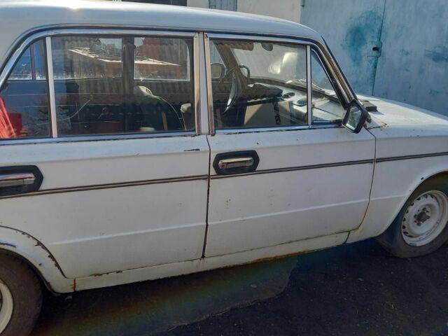 Белый ВАЗ 2103, объемом двигателя 1.5 л и пробегом 200 тыс. км за 355 $, фото 1 на Automoto.ua