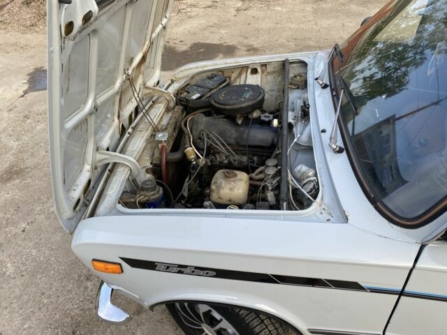 Білий ВАЗ 2103, об'ємом двигуна 1.3 л та пробігом 100 тис. км за 725 $, фото 4 на Automoto.ua