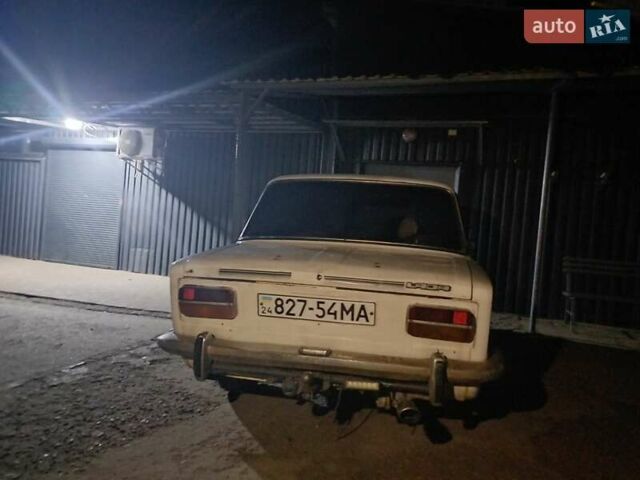 Белый ВАЗ 2103, объемом двигателя 1.5 л и пробегом 12 тыс. км за 432 $, фото 2 на Automoto.ua