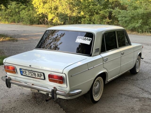 Белый ВАЗ 2103, объемом двигателя 1.5 л и пробегом 173 тыс. км за 1500 $, фото 3 на Automoto.ua