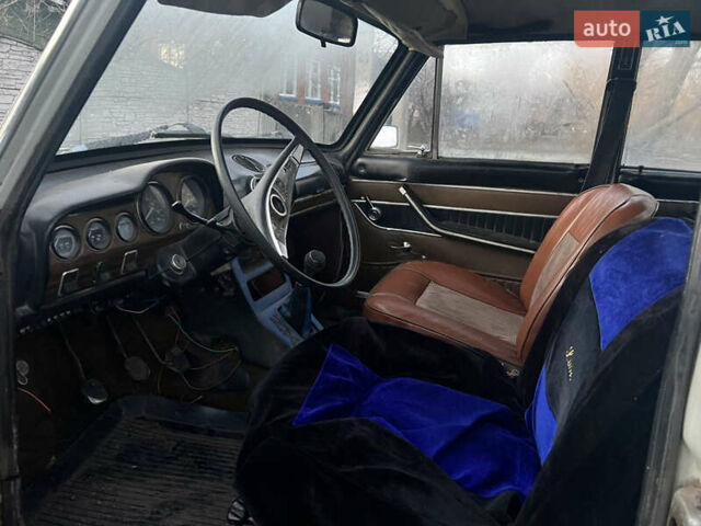 Белый ВАЗ 2103, объемом двигателя 0 л и пробегом 200 тыс. км за 350 $, фото 4 на Automoto.ua