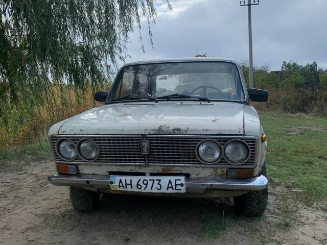 Белый ВАЗ 2103, объемом двигателя 0 л и пробегом 250 тыс. км за 302 $, фото 2 на Automoto.ua