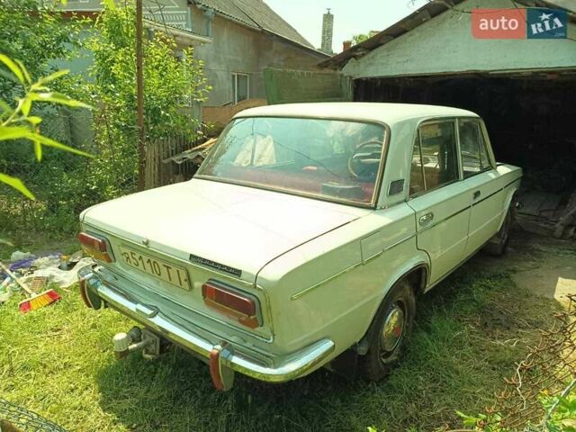 Белый ВАЗ 2103, объемом двигателя 0 л и пробегом 130 тыс. км за 1800 $, фото 2 на Automoto.ua