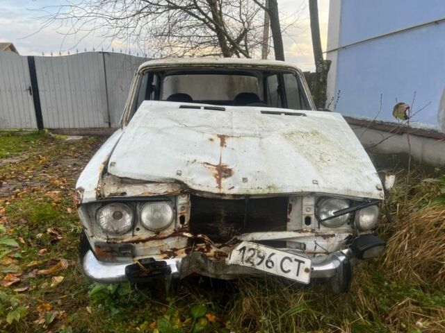 Белый ВАЗ 2103, объемом двигателя 1.5 л и пробегом 150 тыс. км за 227 $, фото 2 на Automoto.ua