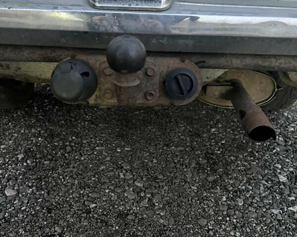 Белый ВАЗ 2103, объемом двигателя 0 л и пробегом 200 тыс. км за 350 $, фото 6 на Automoto.ua