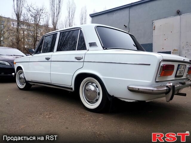 Белый ВАЗ 2103, объемом двигателя 1.5 л и пробегом 0 тыс. км за 1250 $, фото 2 на Automoto.ua