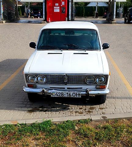 Белый ВАЗ 2103, объемом двигателя 1.5 л и пробегом 0 тыс. км за 700 $, фото 2 на Automoto.ua